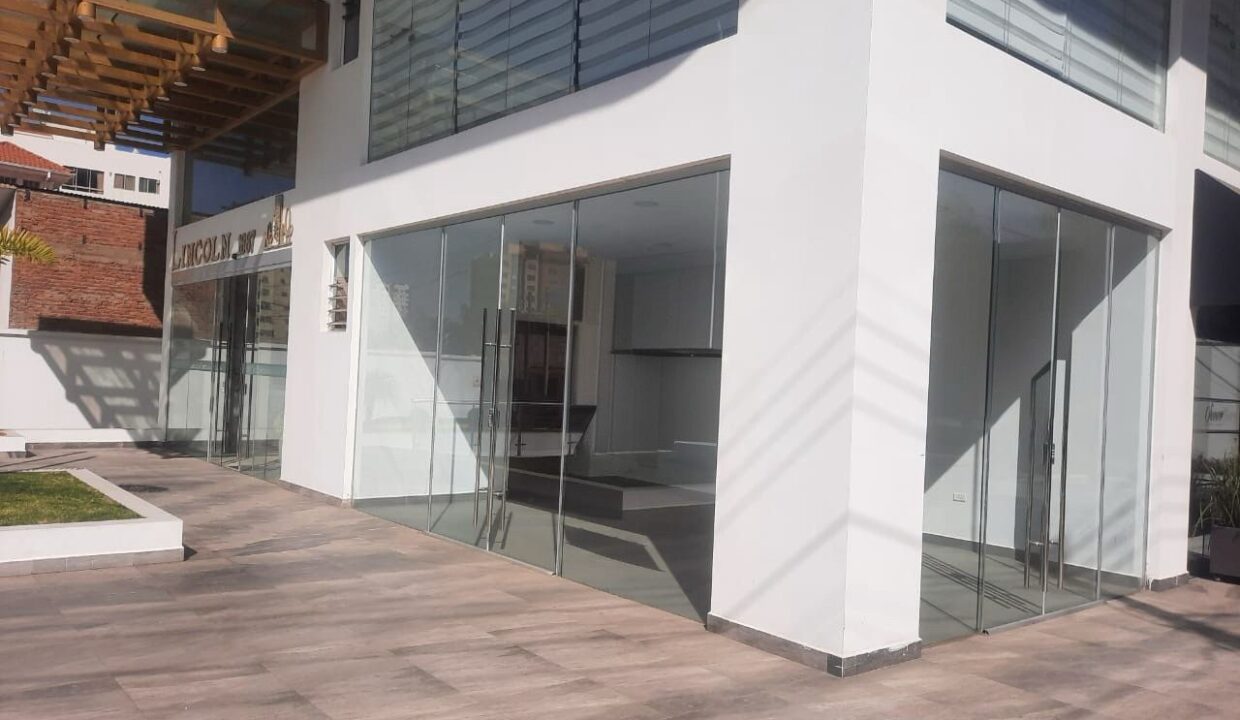 WhatsApp Image 2025-07-21 at 17.47.51 (2)