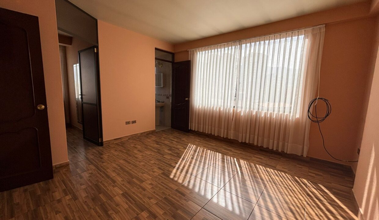 WhatsApp Image 2025-08-01 at 11.24.45 AM (1)